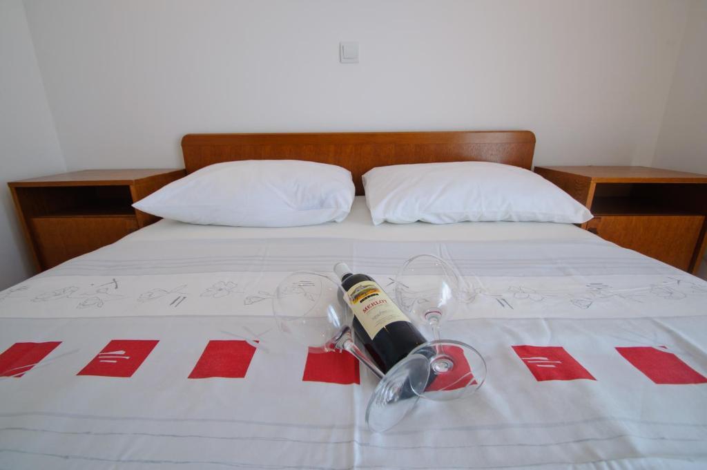 Hella * Trogir