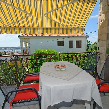 Hella Apartments Trogir Exterior photo